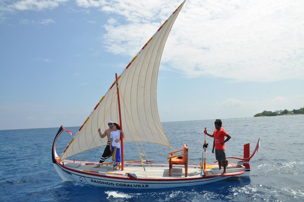 Rasdhoo Coralville Εξωτερικό φωτογραφία