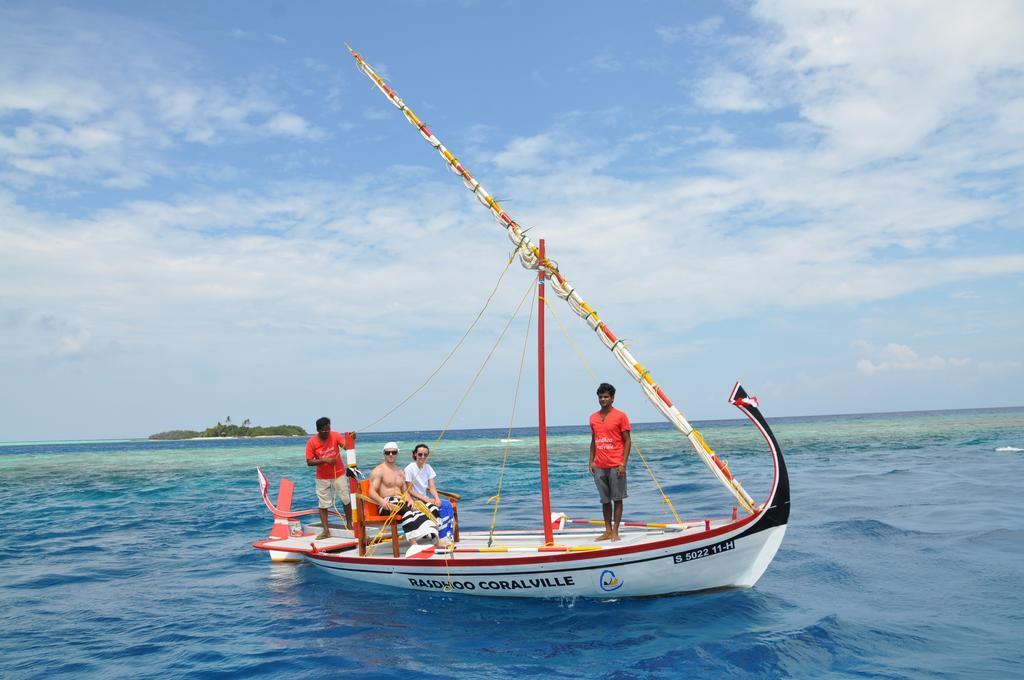 Rasdhoo Coralville Εξωτερικό φωτογραφία