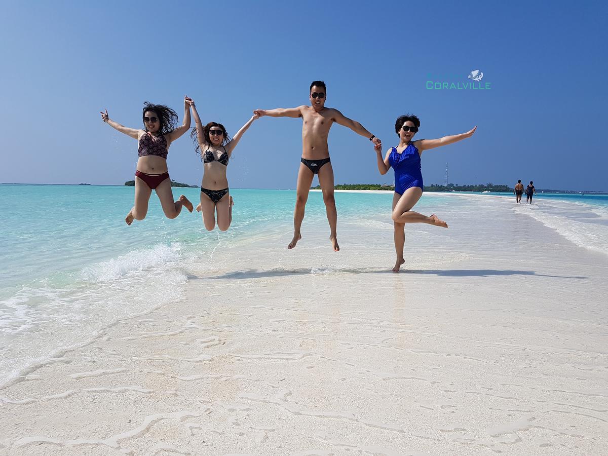 Rasdhoo Coralville Εξωτερικό φωτογραφία