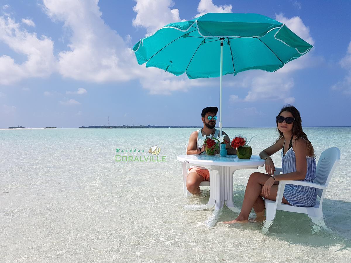 Rasdhoo Coralville Εξωτερικό φωτογραφία